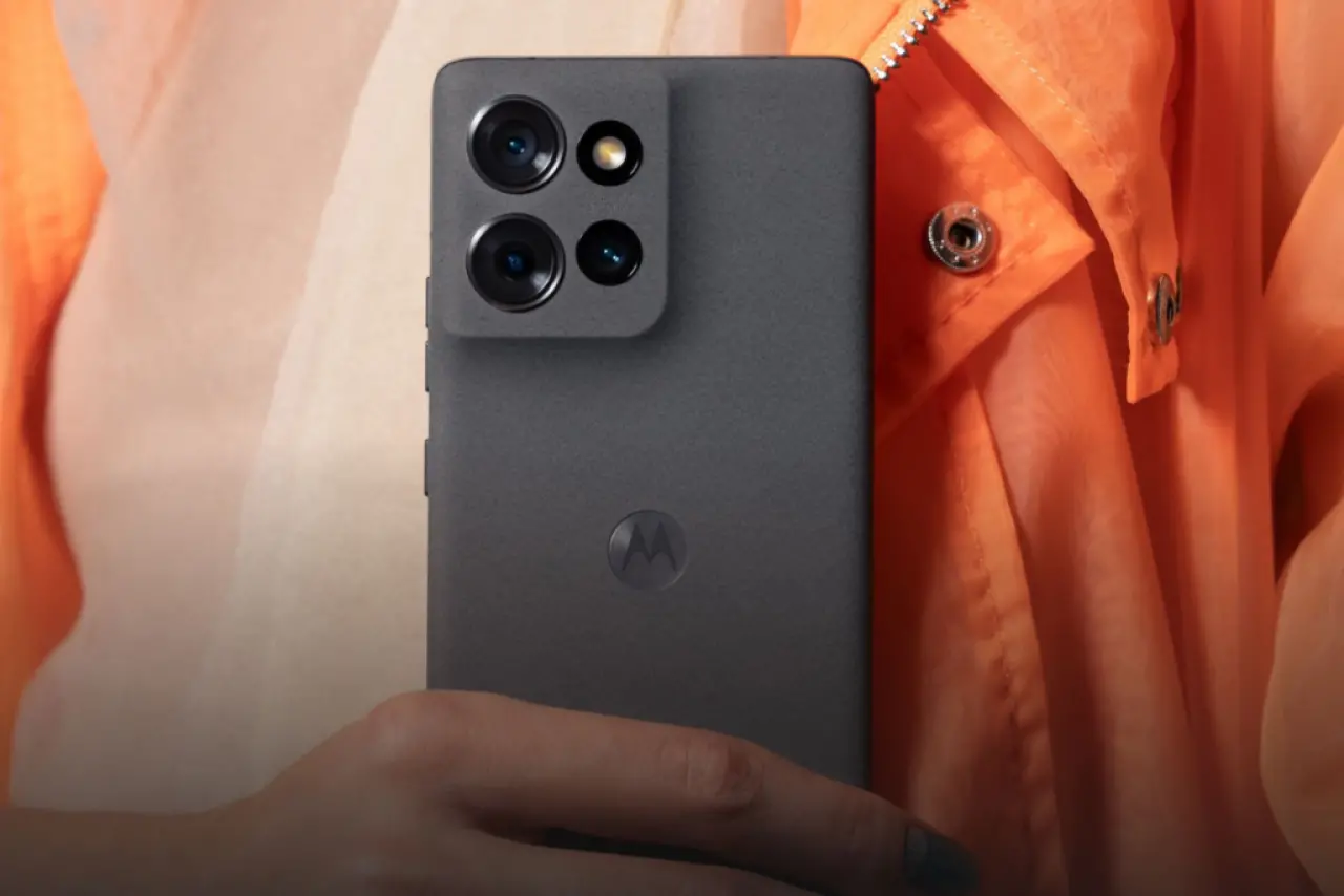 Motorola Edge 50 vs Edge 50 Fusion: Fiyat-Performans Karşılaştırması! 4