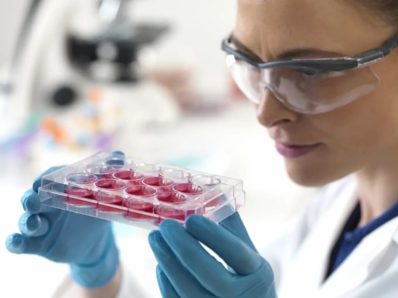 2025’in Sağlık Trendleri: Genetikten Mikrobiyoma Yeni Nesil Tıbbın Yükselişi 1