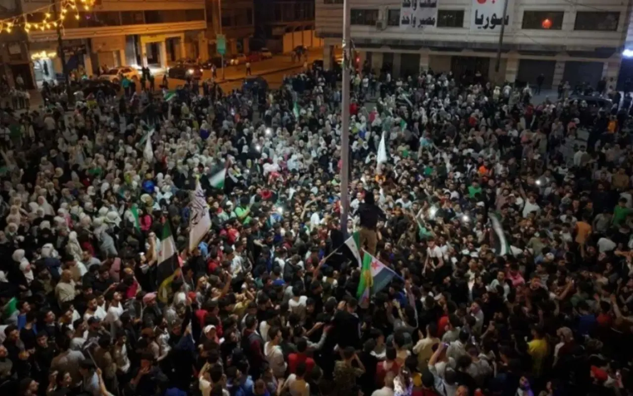 Trump’ın kararı Suriyelileri sokağa döktü 2