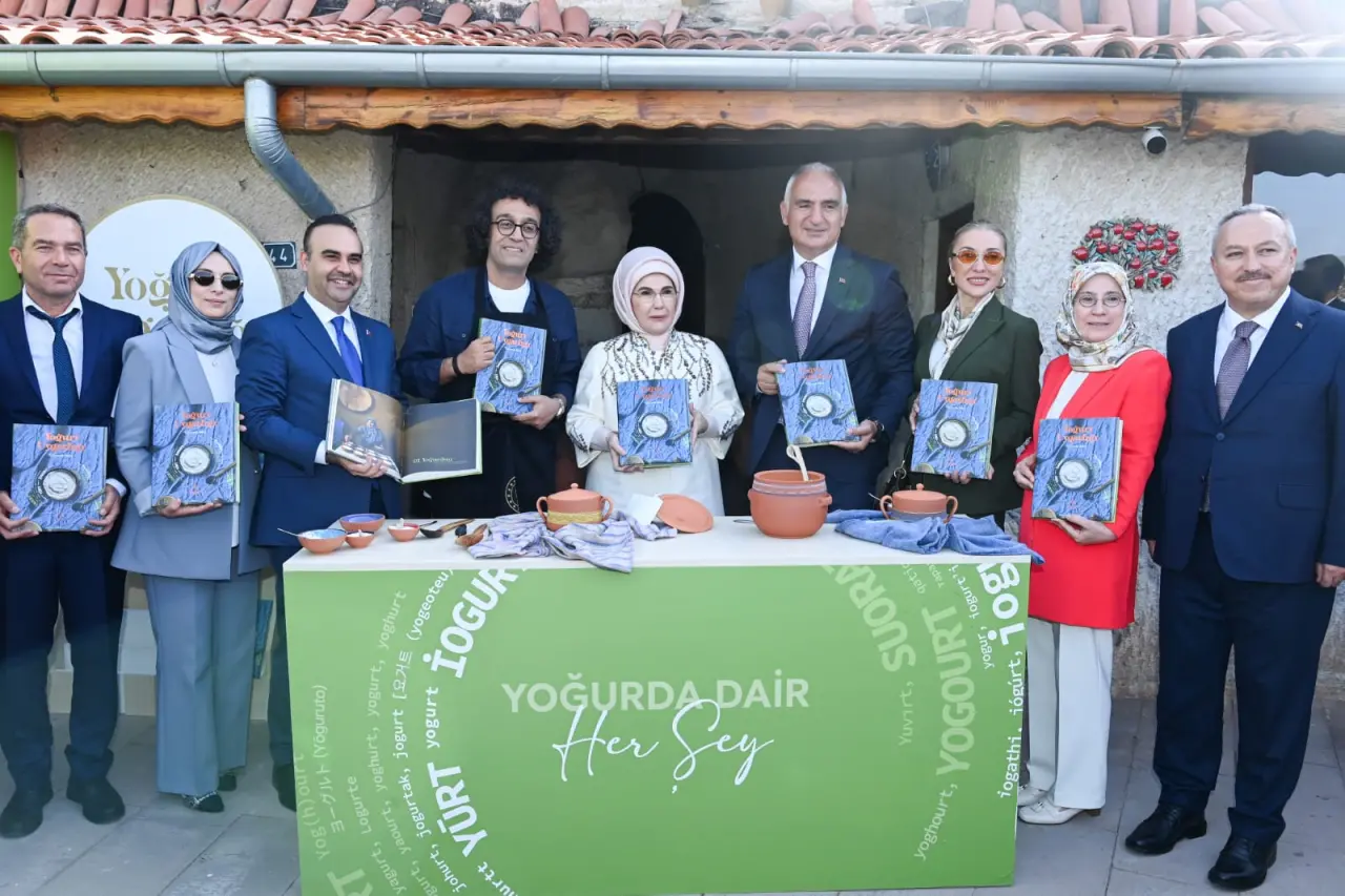Yoğurt sadece soframızda değil kültürümüzde de baş tacı oldu! 16