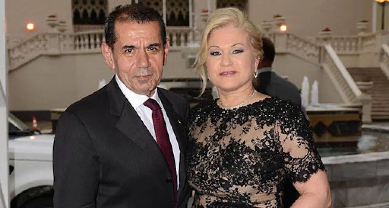 Dursun Özbek Kiminle Evli, Eşi Kimdir, Mesude Özbek Kaç Yaşında? Galatasaray Başkanı'nın Aile Hayatı 4