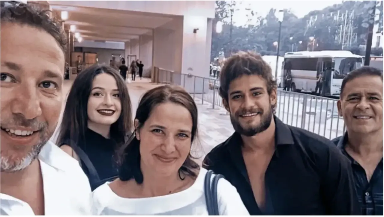 Batuhan Karacakaya Kimdir, Kaç Yaşında, Babası Nereli, Mesleği, Annesi Kim, Ailesi ve Survivor Gündeminde Yaşananlar 3