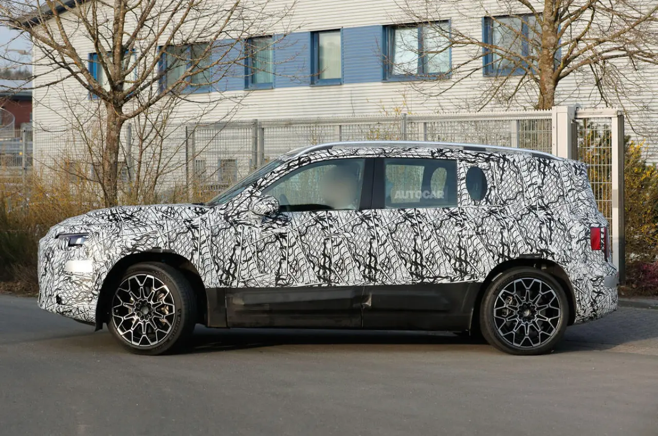 Yeni 2026 Mercedes-Benz GLB: Nesilde Büyük Sıçrama! 1