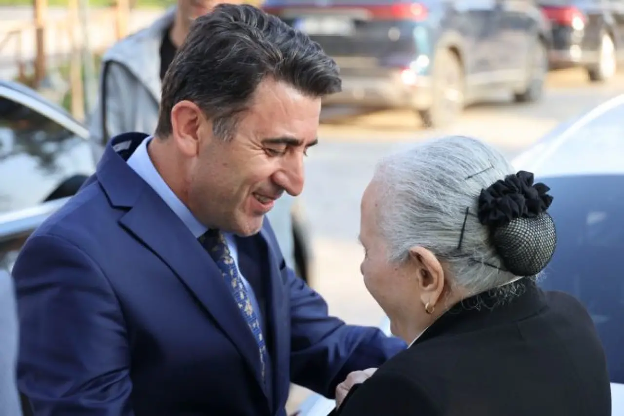 Tunceli Valisi Şefik Aygöl Kimdir? Aslen Nereli, Kaç Yaşında, Kiminle Evli? İşte Biyografisi ve Görevleri 4