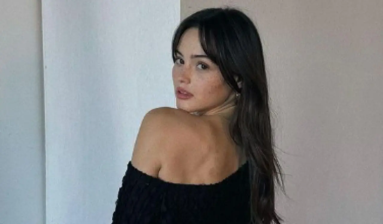 Derya Pınar Ak Kimdir, Aslen Nereli, Kaç Yaşında, Emirhan Topçu ile Sevgili mi? Boy, Kilo, ve Kariyeri Hakkında Detaylar 2