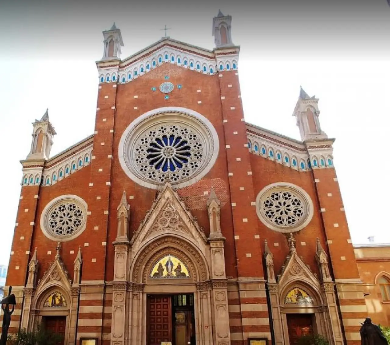 Yeni Papa’nın Ardından: İstanbul’da Katolik Mirasın Yankısı 2