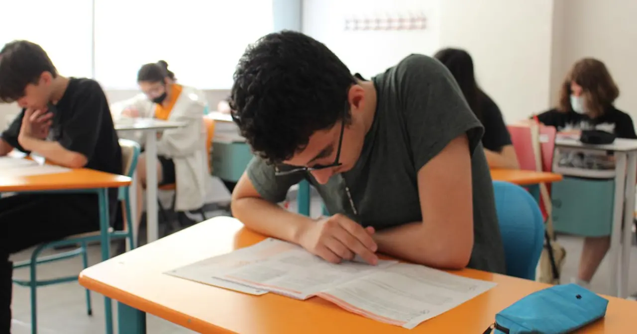 2025 YKS Ne Zaman Yapılacak? Üniversite Sınavı Tarihleri ve Sınav Saatleri Belli Oldu 3