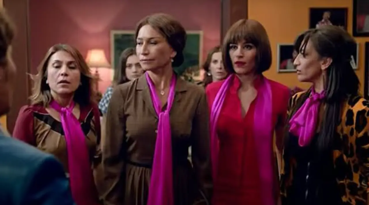 Kurtuluş Son Durak Filmi Hakkında Her Şey: Oyuncuları, Konusu, Nerede Çekildiği ve Final Sahnesi? 4