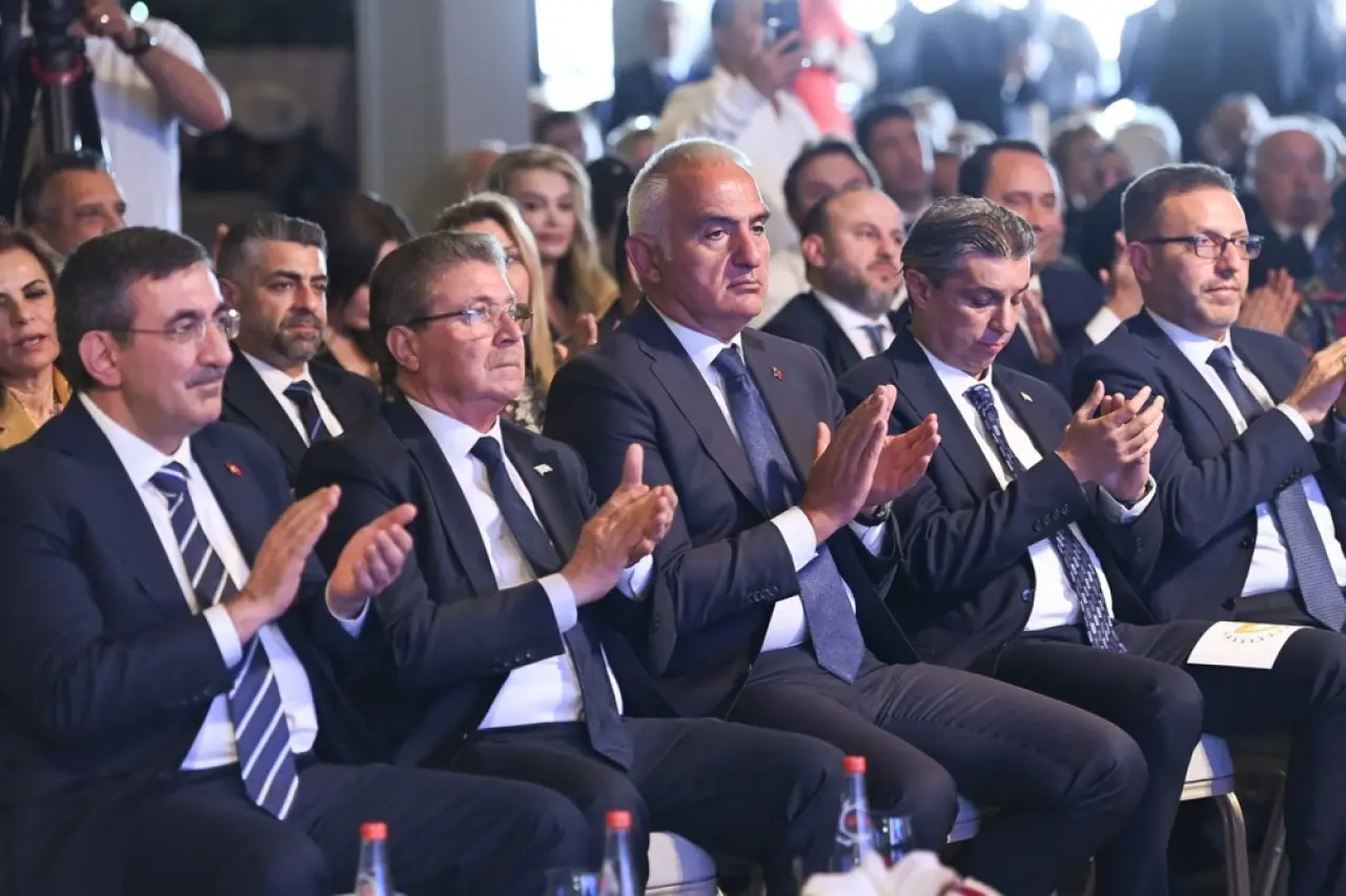 Kıbrıs’ın kalbinden Türkiye’ye çağrı: Ada Kıbrıs kampanyası başladı! 7