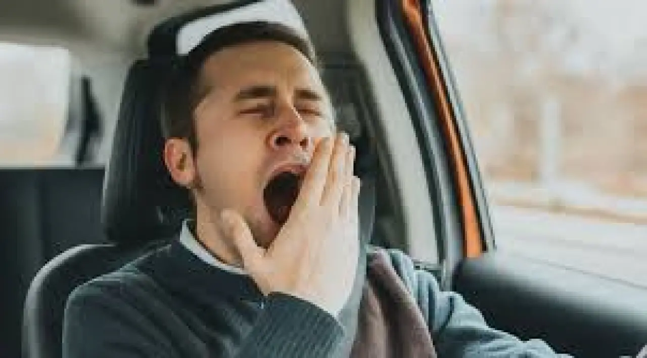 Yeterince uyudunuz ama hâlâ yorgunsanız? İşte kontrol etmeniz gereken 5 alışkanlık! 2