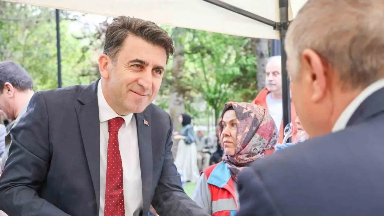 Tunceli Valisi Şefik Aygöl Kimdir? Aslen Nereli, Kaç Yaşında, Kiminle Evli? İşte Biyografisi ve Görevleri 6