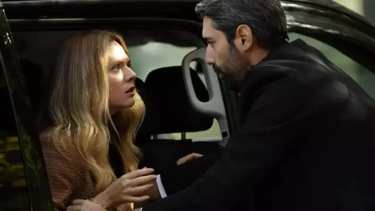 Leyla Dizisi Firdevs Kimdir? Aslı Orcan Aslen Nereli, Kaç Yaşında, Hangi Dizilerde Oynadı? 6