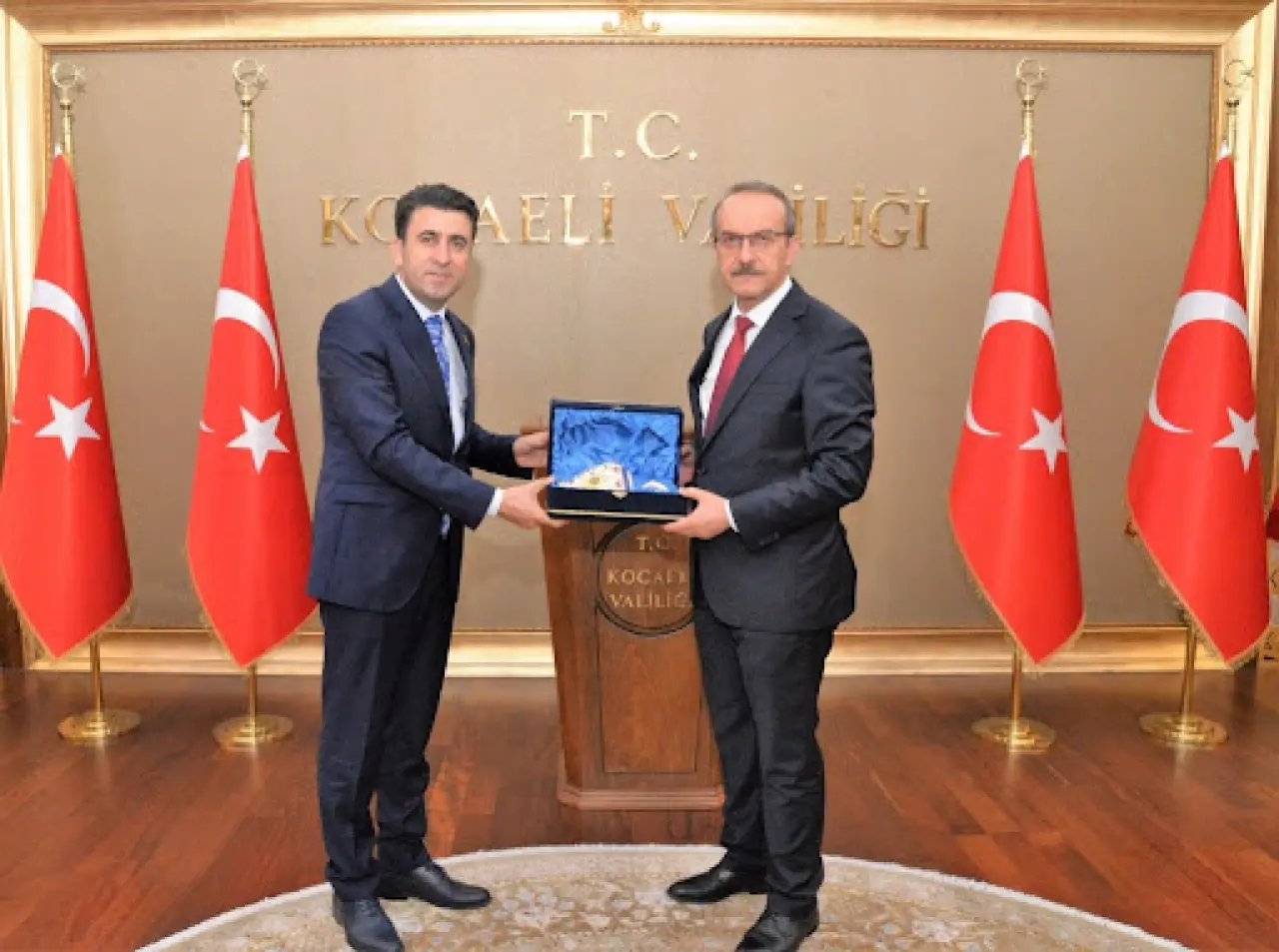 Tunceli Valisi Şefik Aygöl Kimdir? Aslen Nereli, Kaç Yaşında, Kiminle Evli? İşte Biyografisi ve Görevleri 2