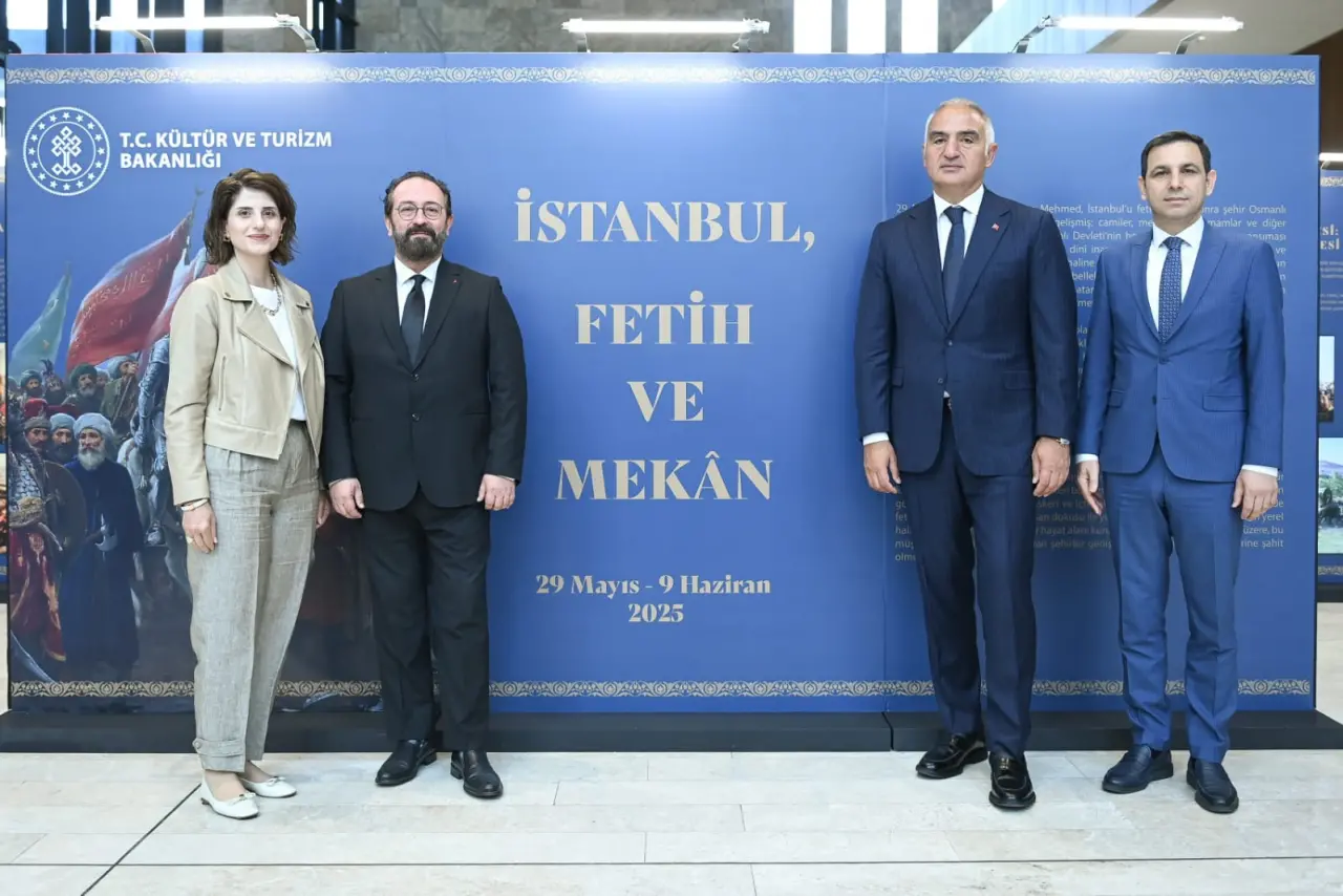 AKM’de Fatih Sultan Mehmet’e Sanatsal Saygı 1