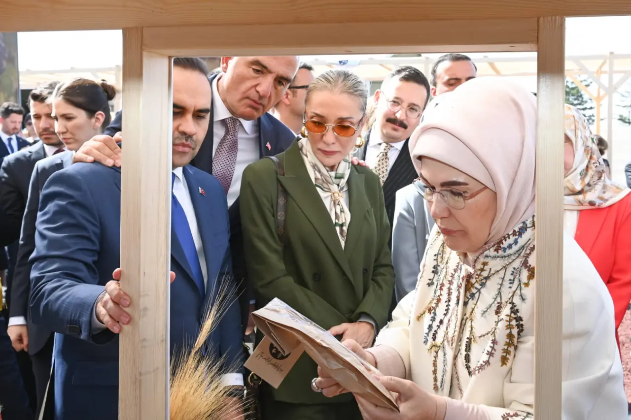 Yoğurt sadece soframızda değil kültürümüzde de baş tacı oldu! 9