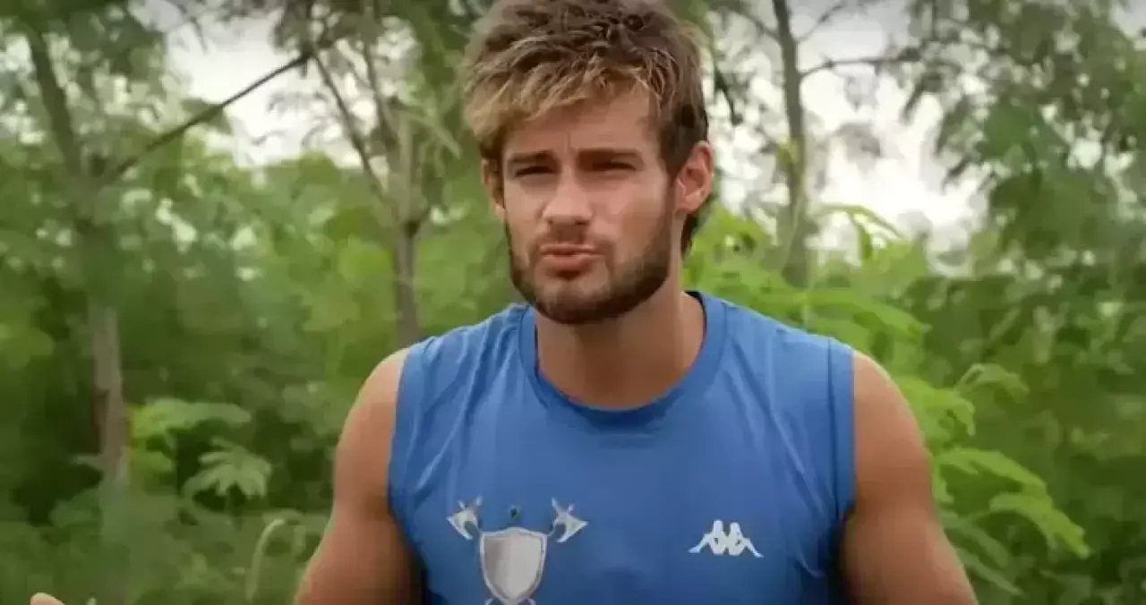 Batuhan Karacakaya Kimdir, Kaç Yaşında, Babası Nereli, Mesleği, Annesi Kim, Ailesi ve Survivor Gündeminde Yaşananlar 4