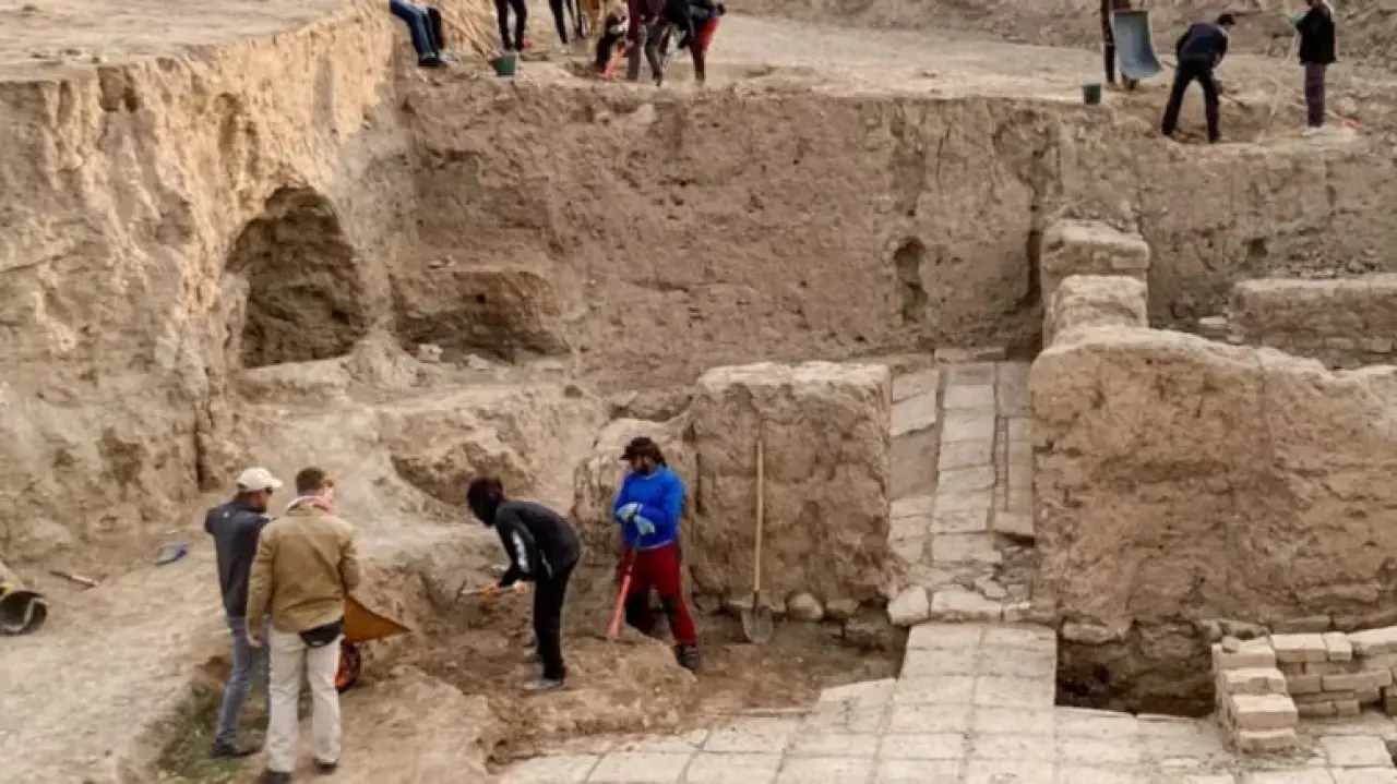 12 Tonluk Gizemli Kabartma Göreni Büyülüyor 2