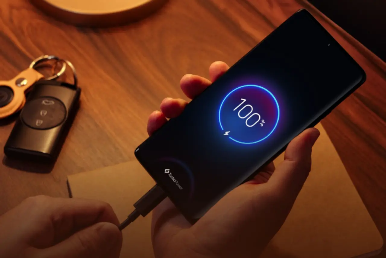 Motorola Edge 50 vs Edge 50 Fusion: Fiyat-Performans Karşılaştırması! 3