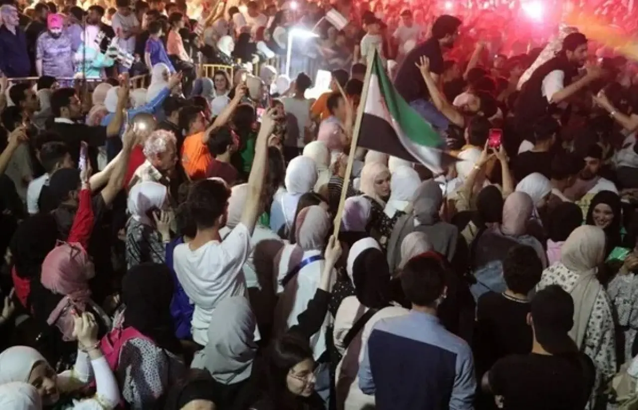 Trump’ın kararı Suriyelileri sokağa döktü 5