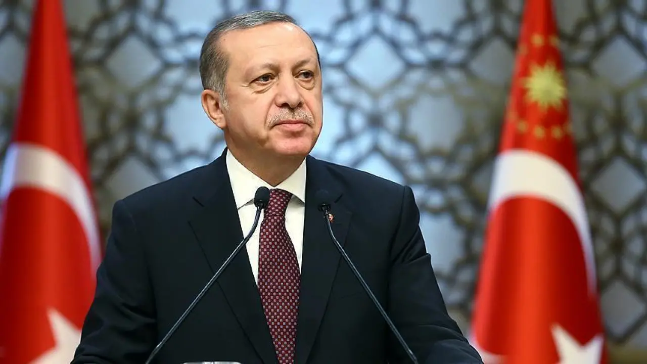 Cumhurbaşkanı Erdoğan Sırrı Süreyya Önder'in Vefatına İlişkin Taziye Mesajı Yayımladı! 1