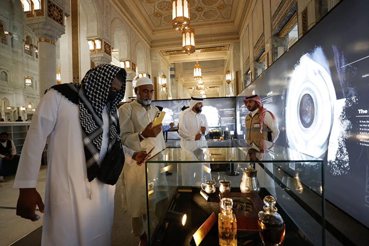 Mescid-i Haram’da Ziyaretçi Akını: İlk Ev Sergisi! 2