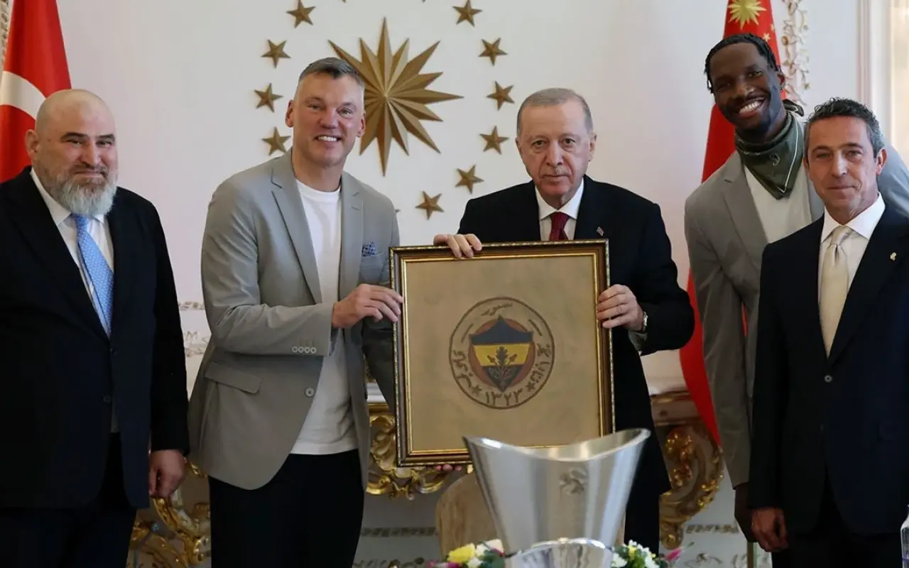 Fenerbahçe Avrupa’nın zirvesinde Erdoğan şampiyonları tebrik etti 1