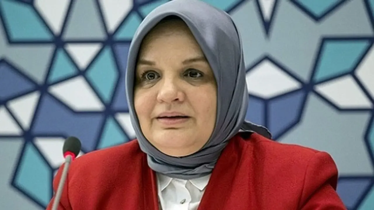 Ayşe Keşir Aslen Nereli? Evli Mi, Ne İş Yapıyor, Kimdir, Instagramı ve Hayatı? 5