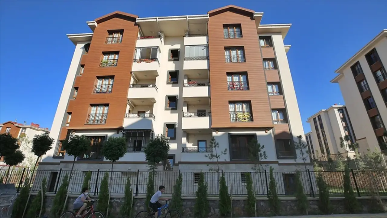 AFAD kura çekimi 2025 başladı mı? Canlı yayın ve e-Devlet isim listesine nasıl ulaşılır? 3