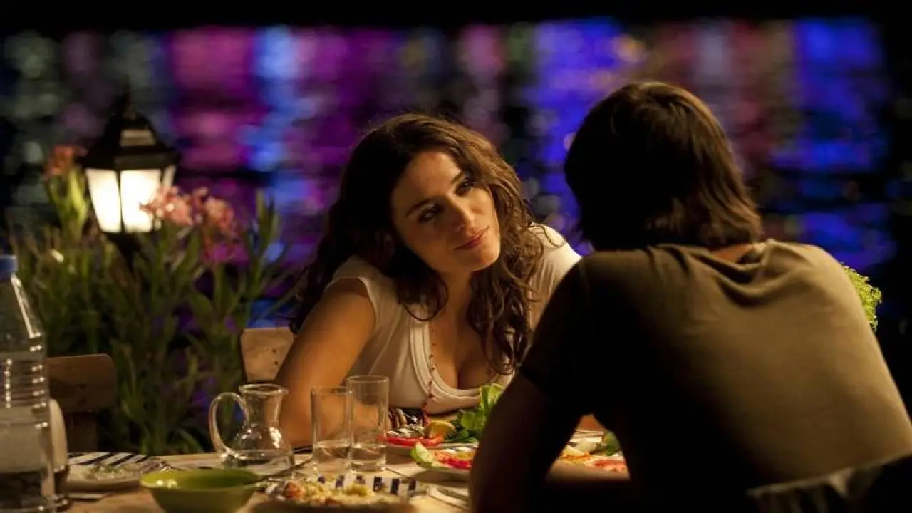 Aşk Tesadüfleri Sever 3 Geliyor: Konusu Ne, Oyuncuları Kimler, Ne Zaman Vizyona Girecek? 4