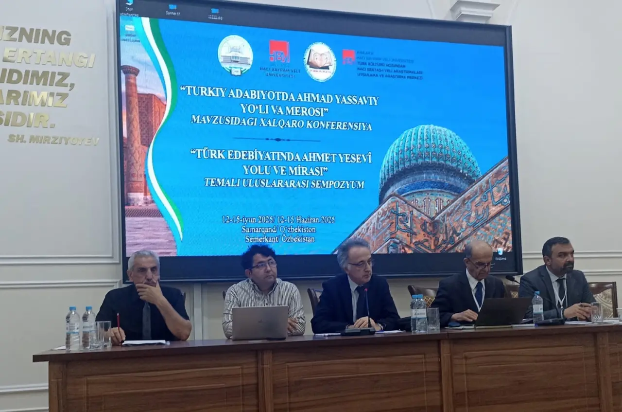 Türk Dünyası Semerkant'ta buluştu: "Yesevi Yolu ve Mirası Paneli" coşkuyla gerçekleştirildi 2