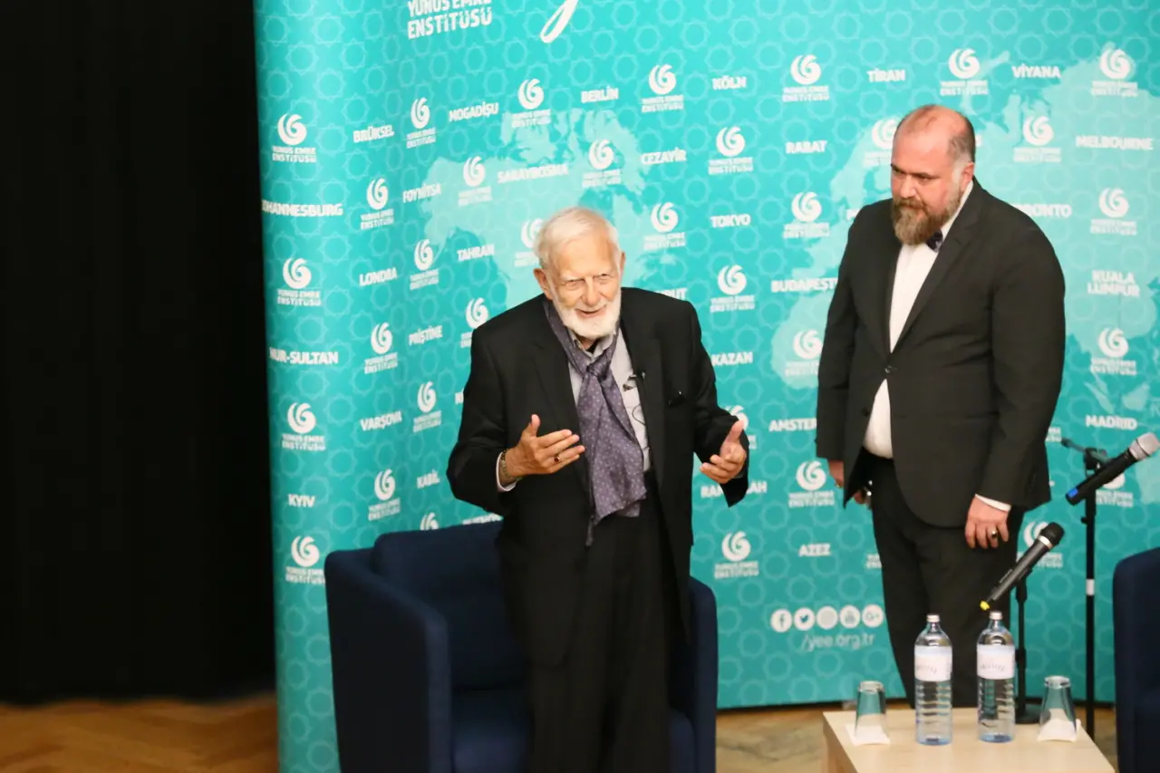 Viyana'da medeniyetlerin  şehir tasavvuru ele alındı 3