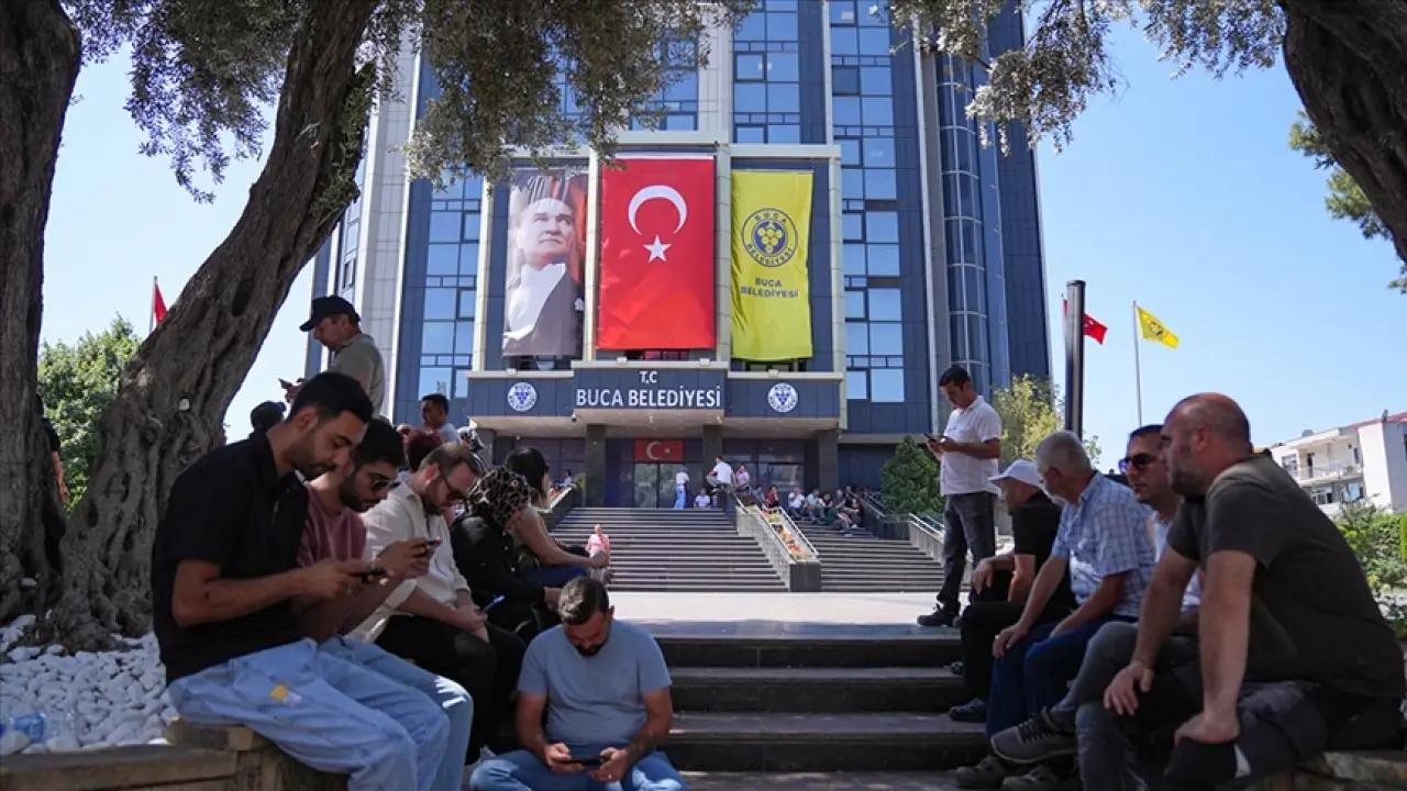 Belediye İşçileri Ayakta: Alacaklar Birikti, Maaşlar Eksik Yatıyor 2