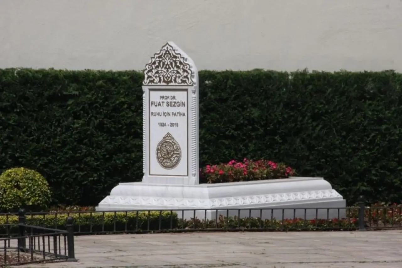 İslam bilim tarihinin çınarı:Prof. Dr. Fuat Sezgin'in vefatının 7. yılı 5