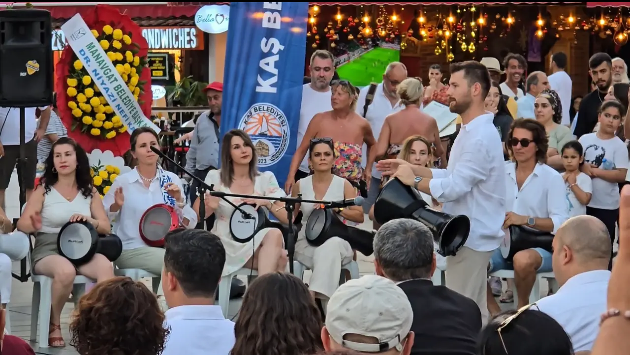 Kaş’ta 26. Likya Kültür ve Sanat Festivali renkli başladı 2