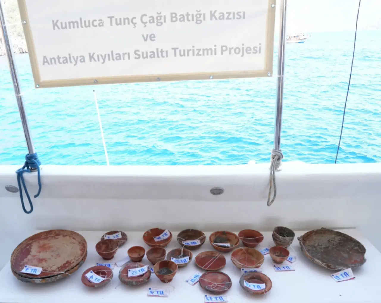 Akdeniz'in derinliklerinde 2 bin yıllık tarih: Bakan Ersoy'dan dünya arkeolojisini sarsacak inceleme 2