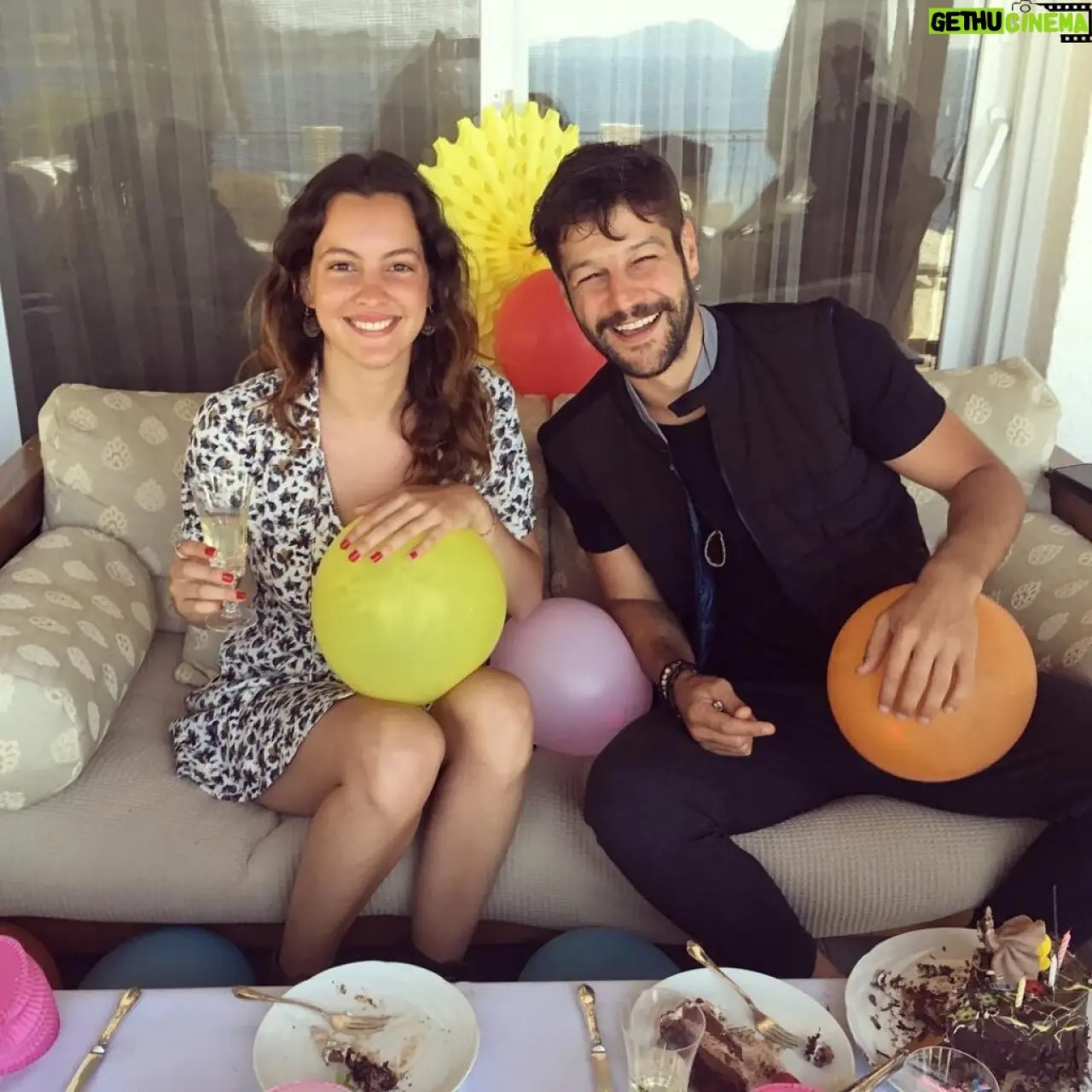 Evlilik beklenirken ayrılık geldi! Serhat Teoman ve Leyla Feray şaşırttı 3