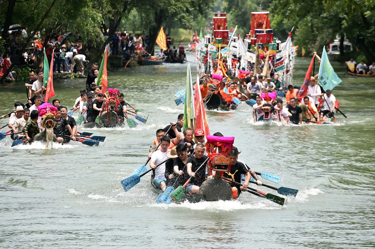 Çin’de Ejderha Kayığı Festivali’nde Rekor Seyahat Hareketliliği 2