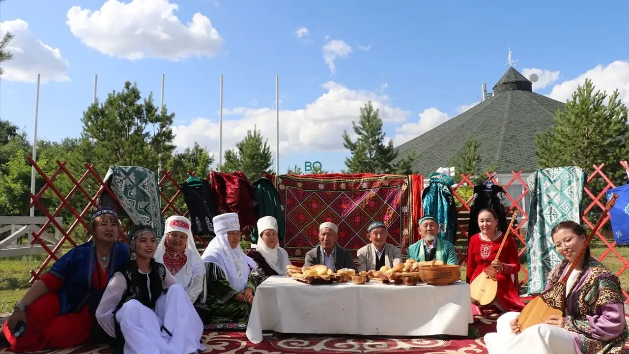 Astana yakınlarında bir gelenek canlanıyor: Kımız Festivali’ne yoğun ilgi 2