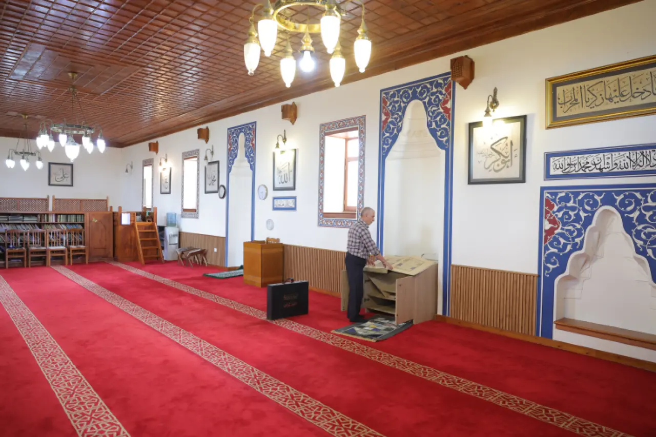 Erdoğan’dan Tiran’a Tarihi Hediye 2