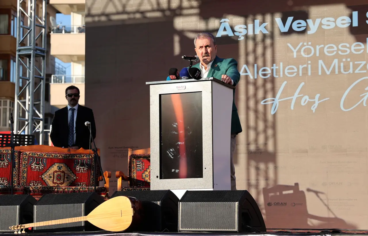 Aşık Veysel müzesi coşkuyla açıldı 2