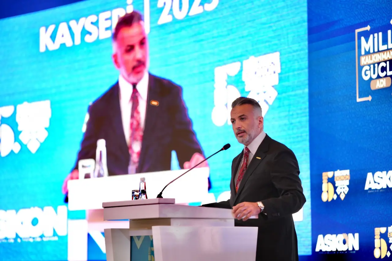 Kültepe Ekonomi Zirvesi’nde Ekonomiye Dair Güçlü Mesajlar Verildi ! 2