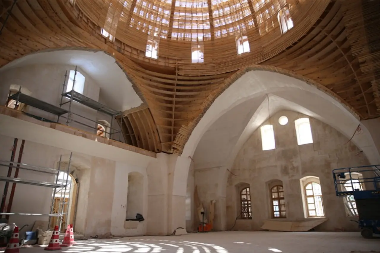 Asrın felaketinde yıkılan Habib-i Neccar Camii 'nde restorasyon çalışmaları titizlikle yürütülüyor 3