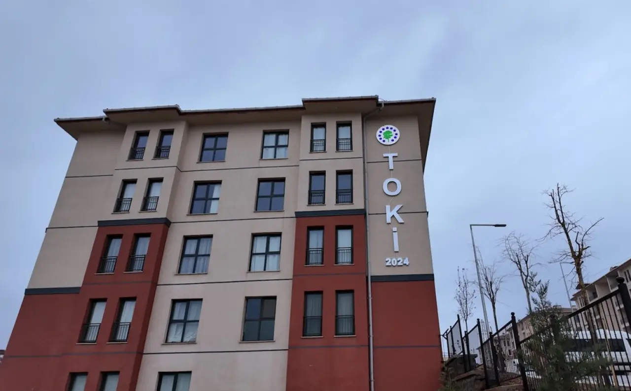 Hassa’da devletin gücüyle yeni bir hayat: 3 bin 878 konut teslim edildi 1