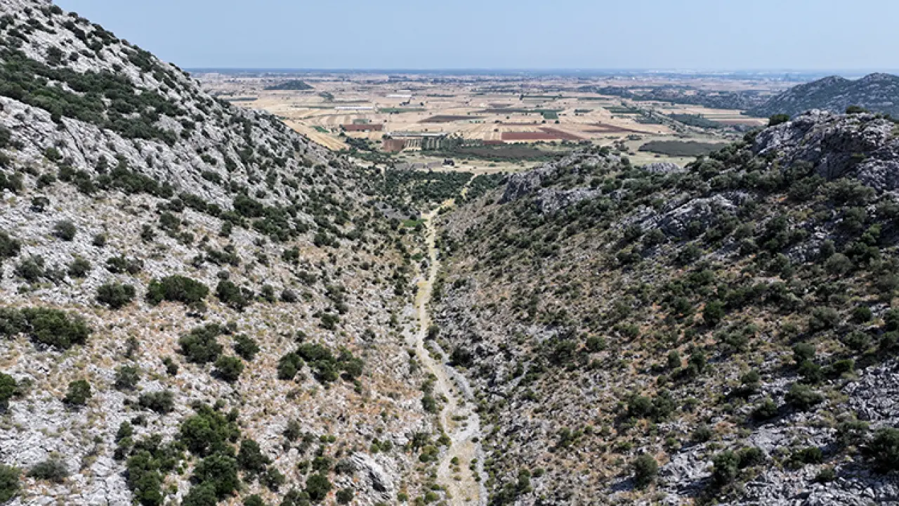 Binlerce yıl öncesinden gelen izler: Döşemealtı'nın tarihi yolu 2