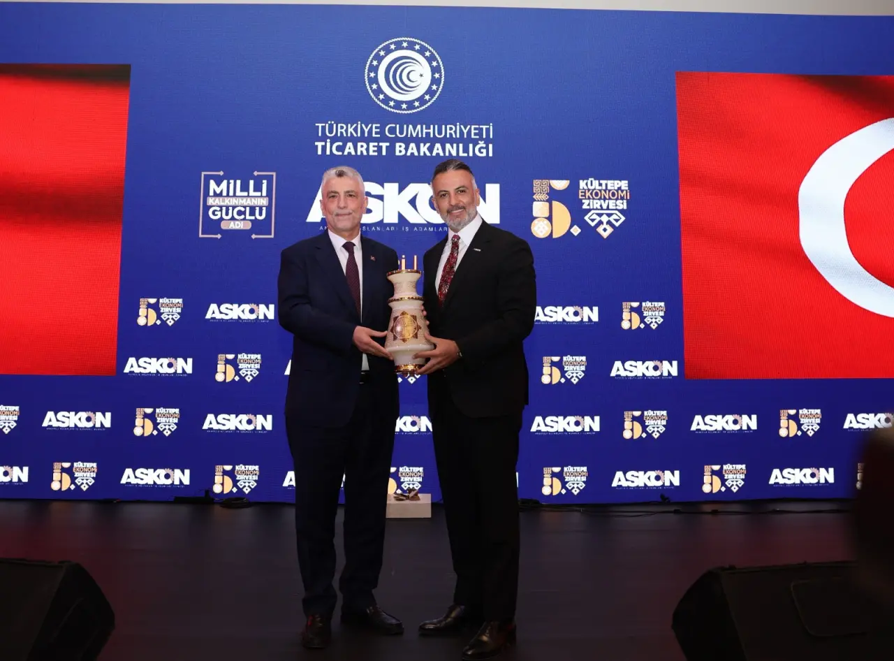 Kültepe Ekonomi Zirvesi’nde Ekonomiye Dair Güçlü Mesajlar Verildi ! 4