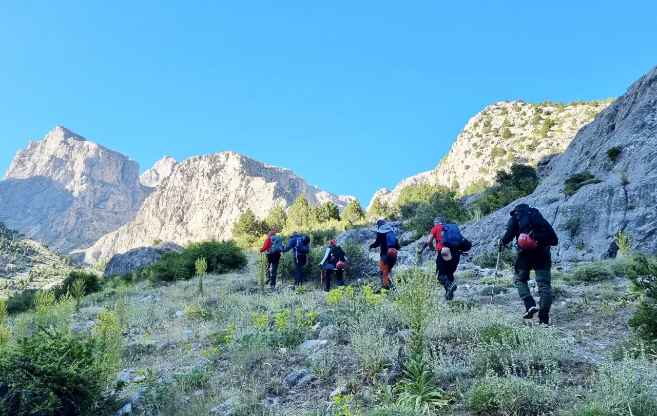 Kırşehirli dağcılardan Aladağlar'da eğitim ve zirve tırmanışı 2