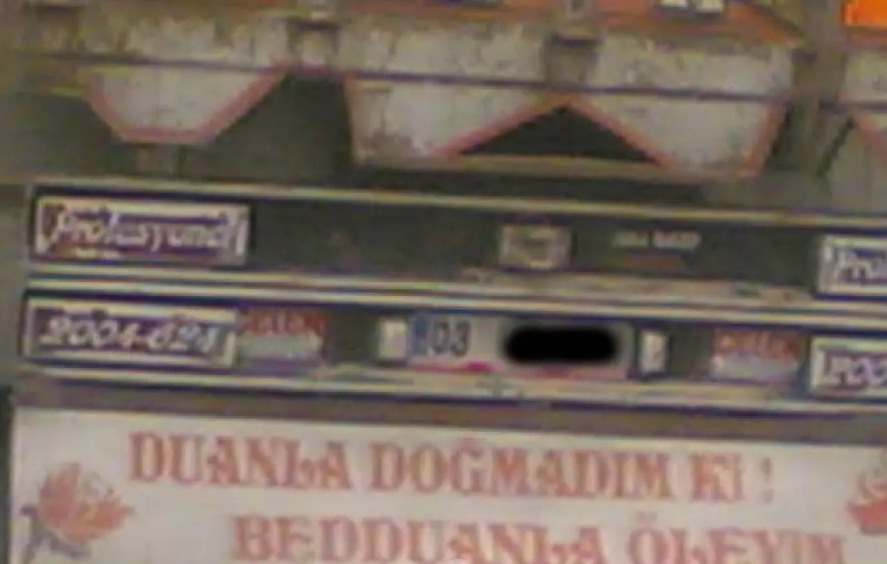 Bunu Yazmak Akla Gelir mi? En Yaratıcı Araç Arkası Yazıları 19