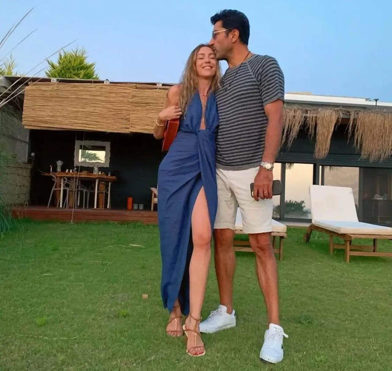 Sarı saçla geri döndü, herkes aynı şeyi söyledi: Selena! 1