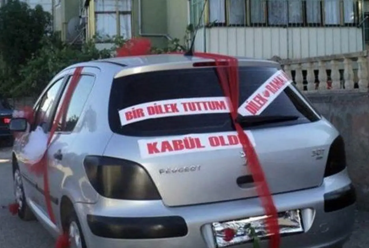 Kız Kaçtı, Damat Şokta: En Efsane Gelin Arabası Sözleri 10