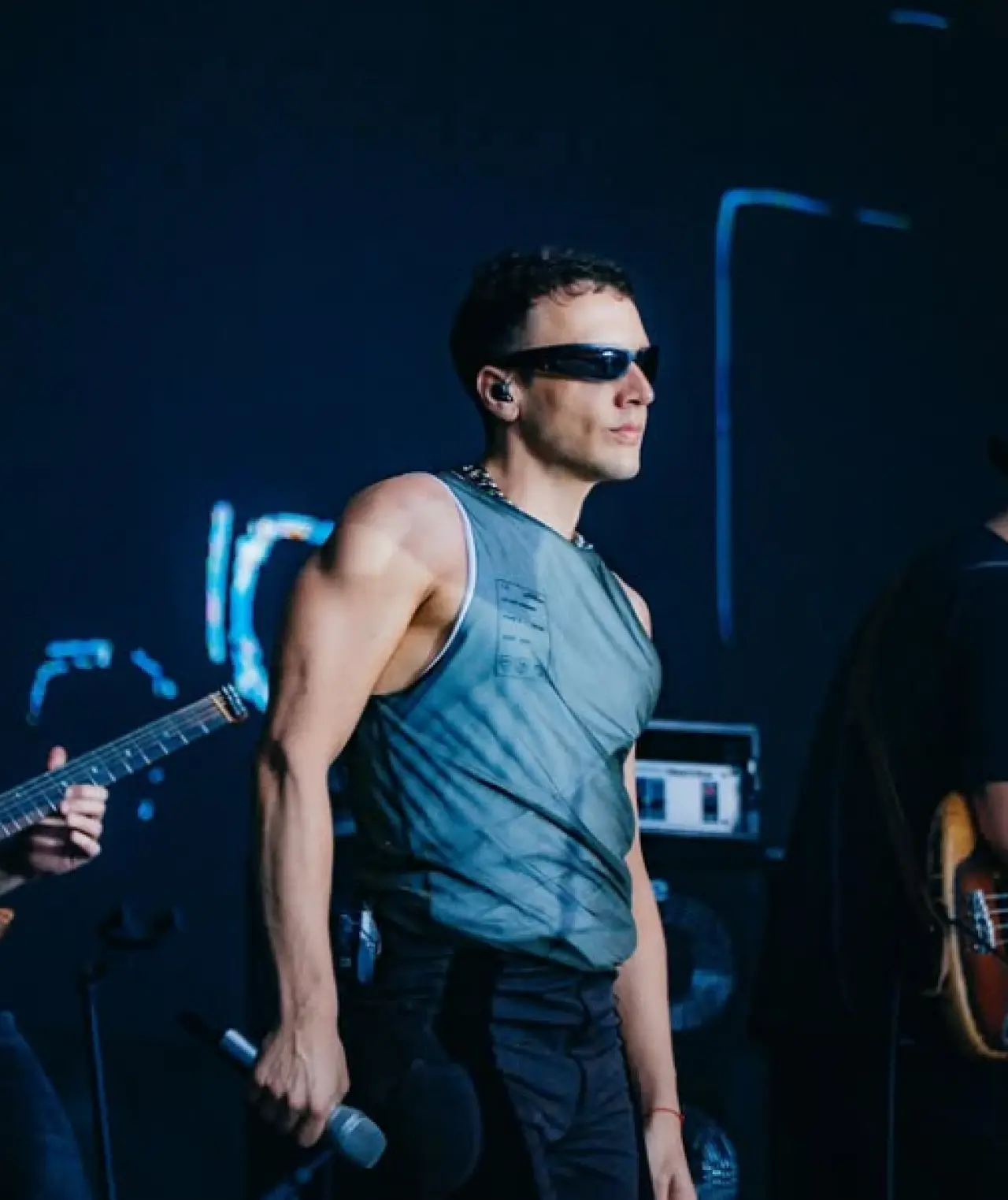 Yapay zekayla dertleşiyor! Edis’ten şaşırtan açıklama 1